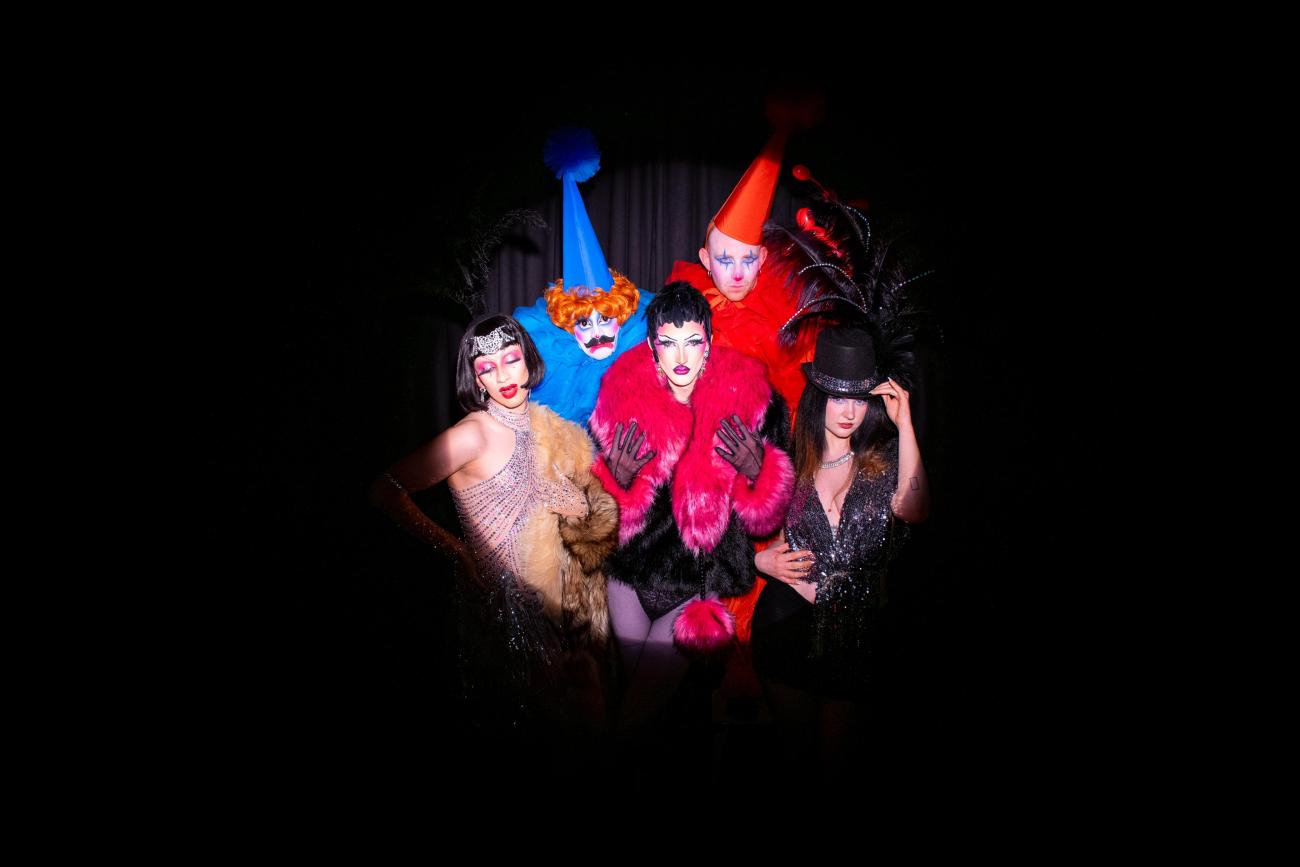 Send In The Clowns | De Studio
